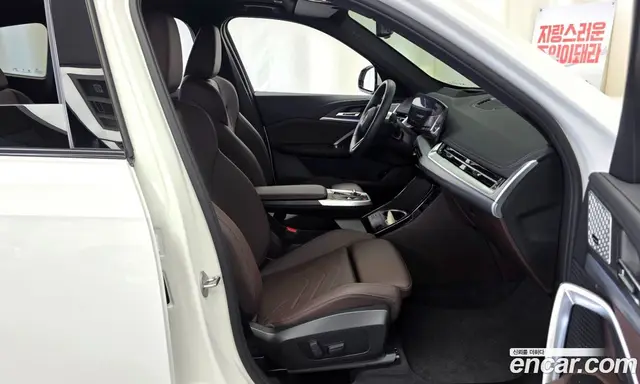 BMW X1 2024 2.0 автомат (гидро), миниатюра 9