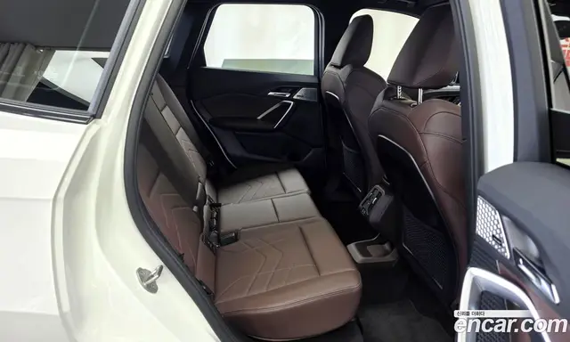 BMW X1 2024 2.0 автомат (гидро), миниатюра 10
