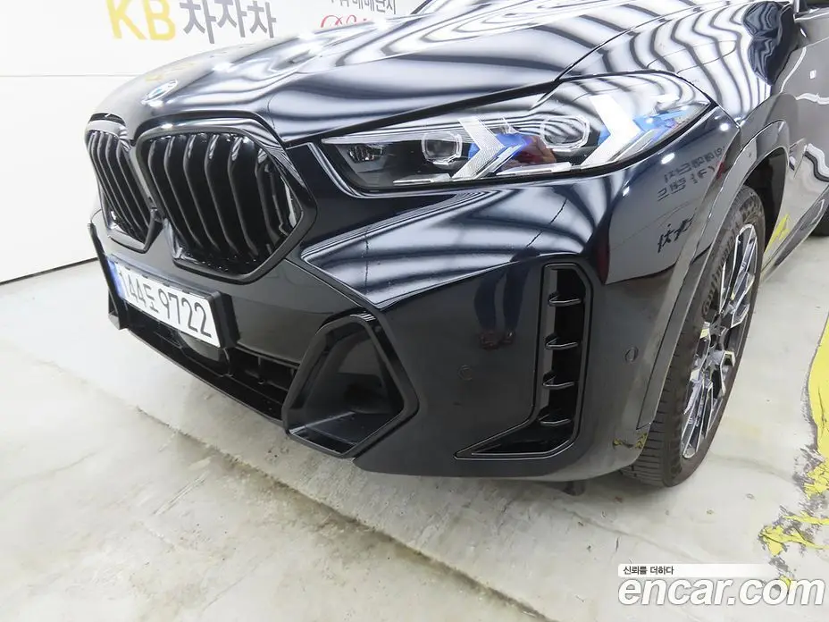 BMW X6 2024 3.0 автомат (гидро), фото 15