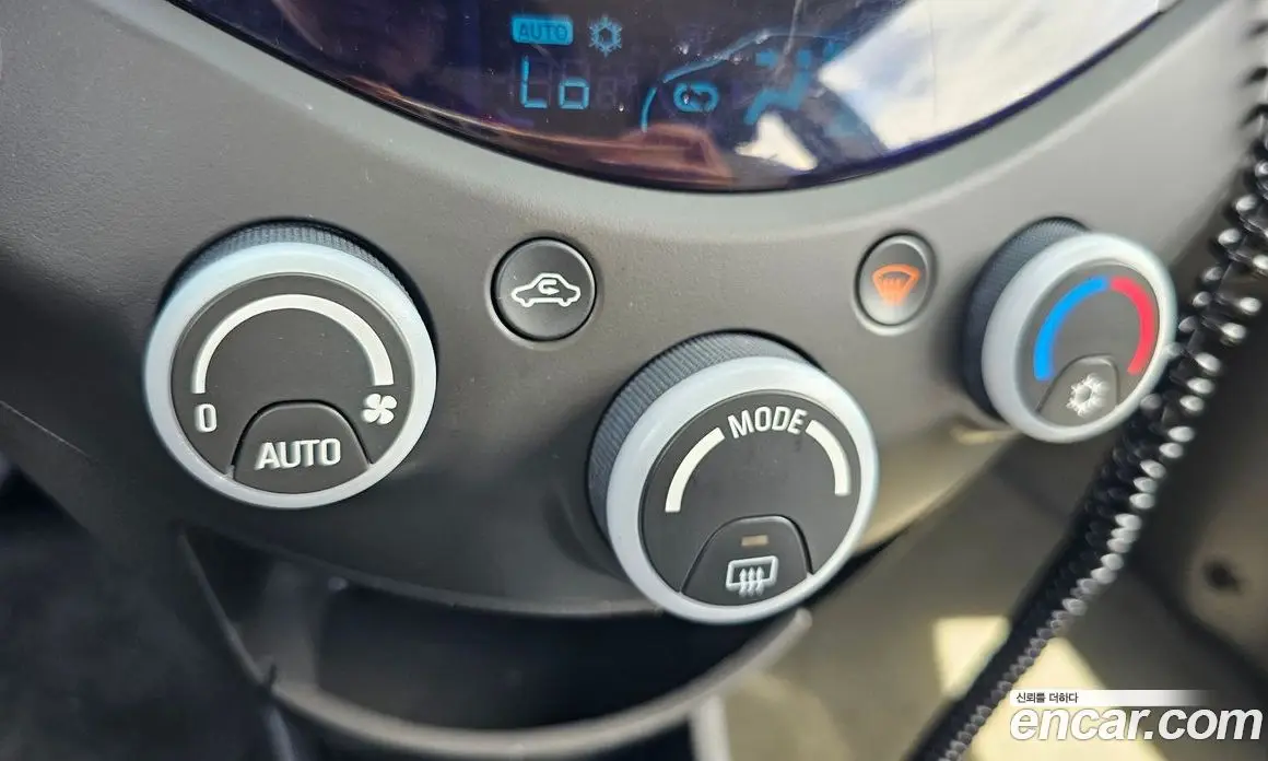 Chevrolet Spark 2012 1.0 автомат (гидро), фото 16