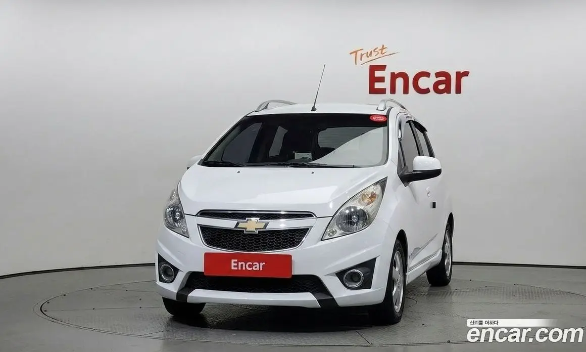 Chevrolet Spark 2012 1.0 автомат (гидро), фото 3