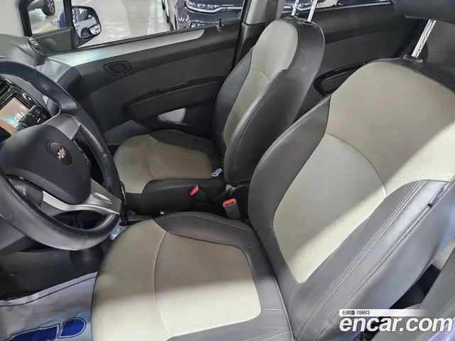 Chevrolet Spark 2014 1.0 автомат (гидро), миниатюра 10