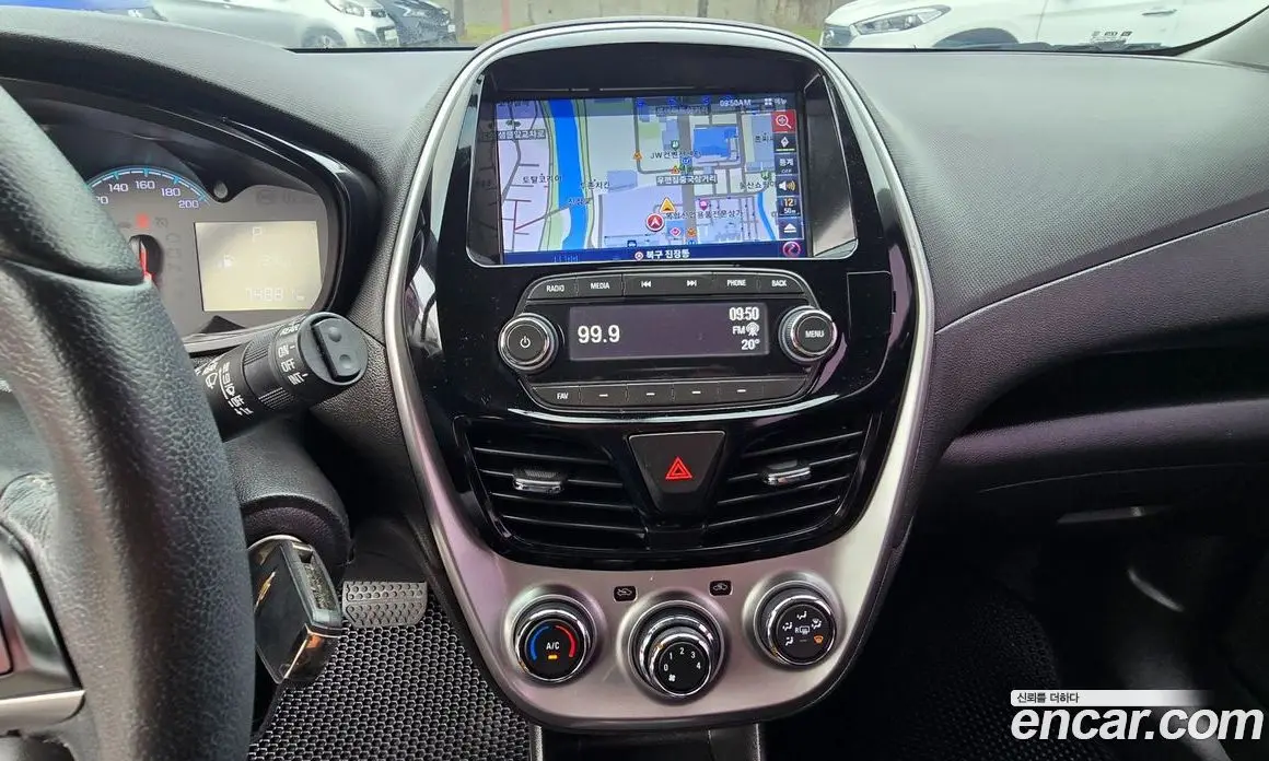 Chevrolet Spark 2017 1.0 автомат (гидро), фото 9