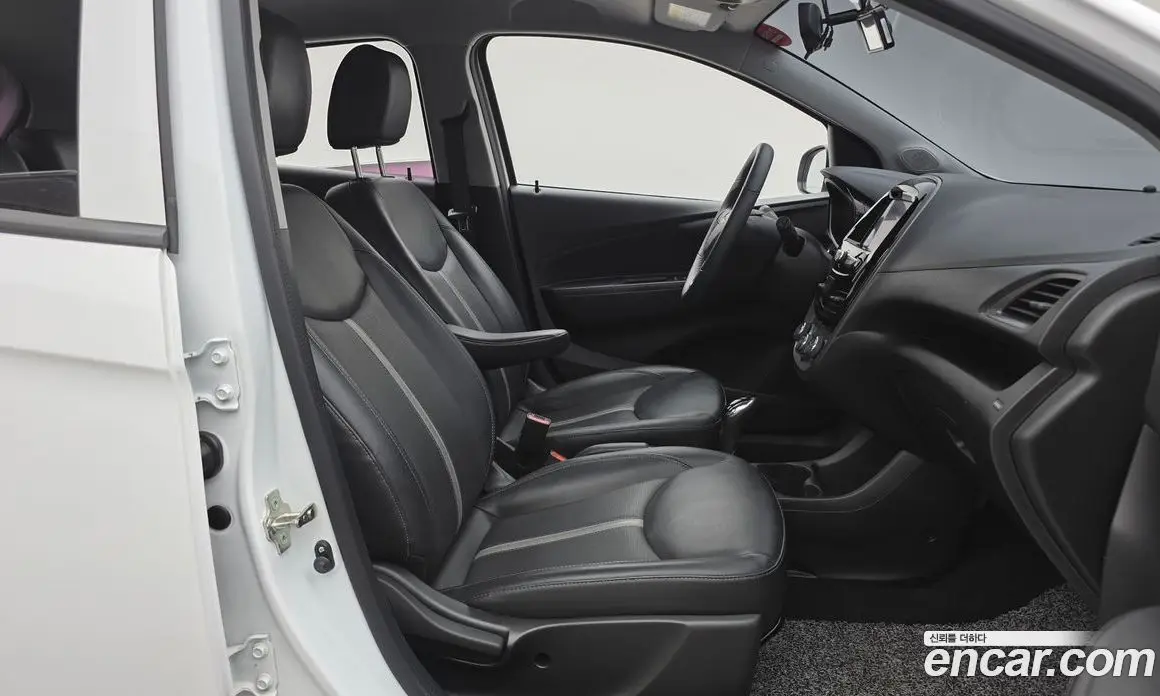 Chevrolet Spark 2020 1.0 автомат (гидро), фото 11