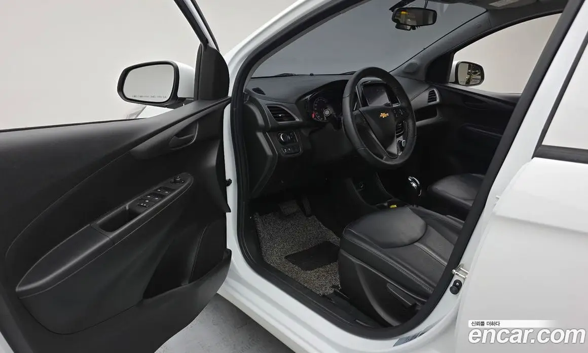 Chevrolet Spark 2020 1.0 автомат (гидро), фото 10