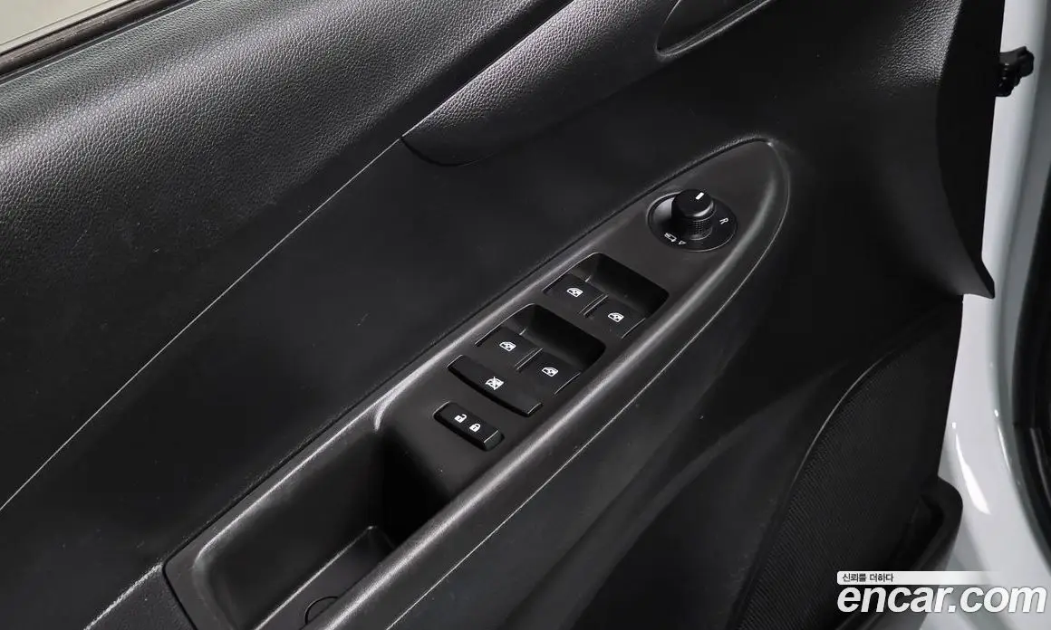 Chevrolet Spark 2020 1.0 автомат (гидро), фото 16