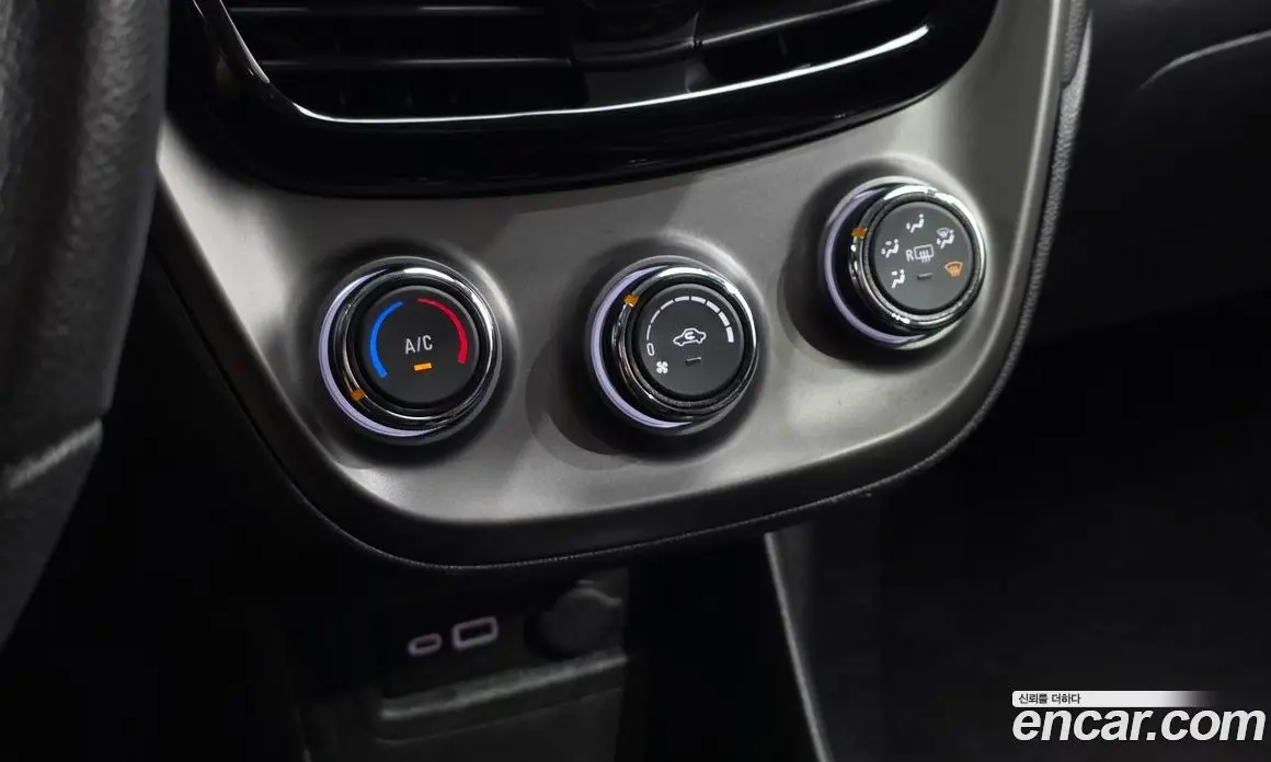 Chevrolet Spark 2020 1.0 автомат (гидро), фото 19