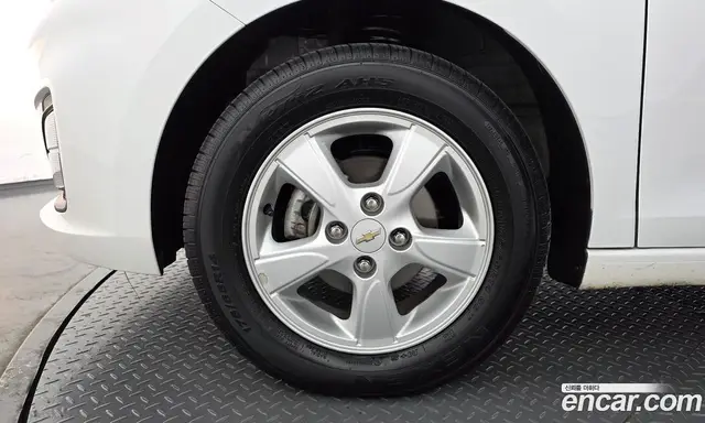 Chevrolet Spark 2020 1.0 автомат (гидро), миниатюра 5
