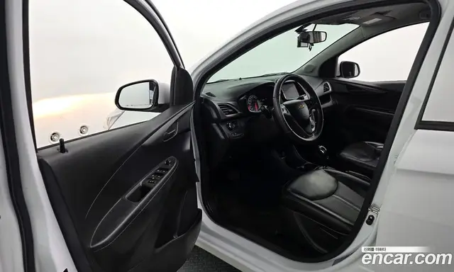 Chevrolet Spark 2020 1.0 автомат (гидро), миниатюра 10