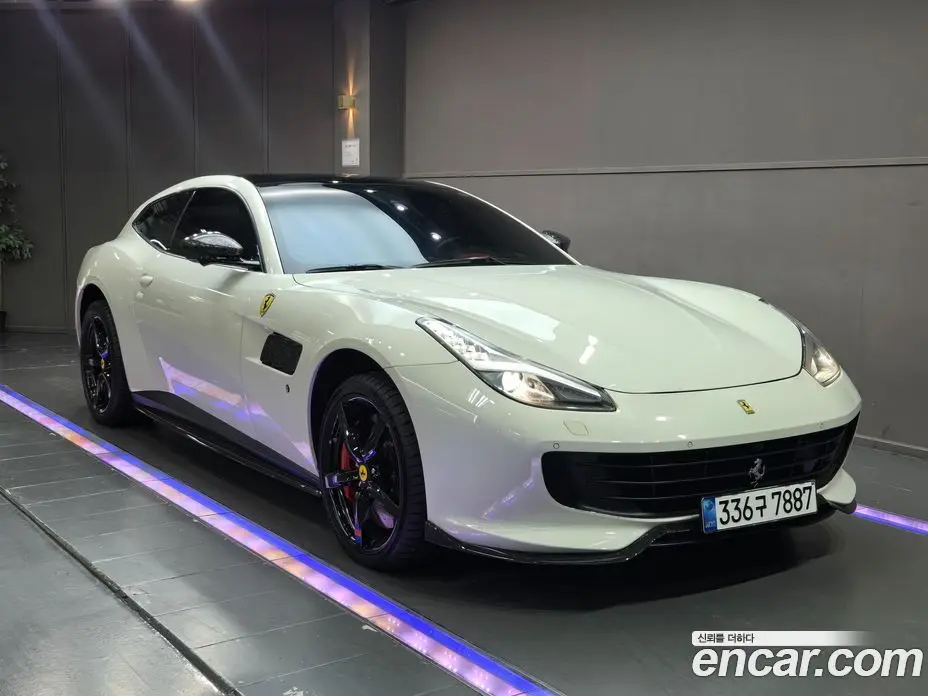 Ferrari GTC4 Lusso 2019 6.3 автомат (гидро), фото 2 Ferrari GTC4 Lusso 2019 6.3 автомат (гидро), фото 2