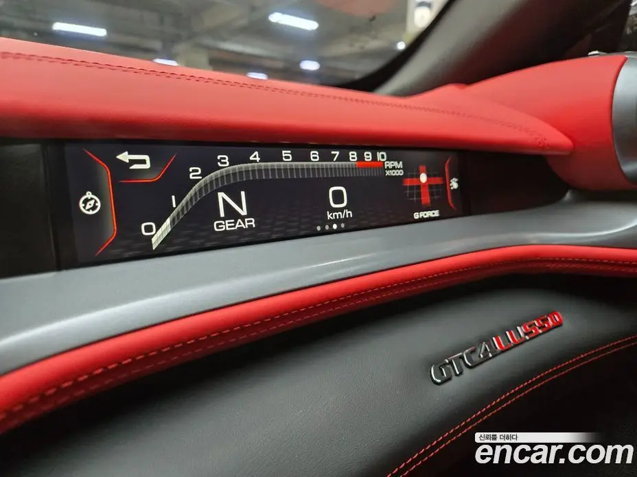 Ferrari GTC4 Lusso 2019 6.3 автомат (гидро), фото 14 Ferrari GTC4 Lusso 2019 6.3 автомат (гидро), фото 14