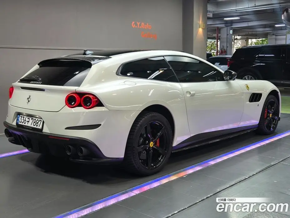 Ferrari GTC4 Lusso 2019 6.3 автомат (гидро), фото 3 Ferrari GTC4 Lusso 2019 6.3 автомат (гидро), фото 3