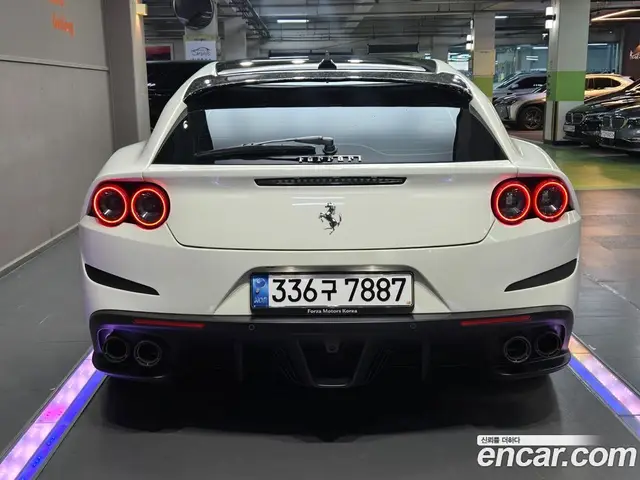 Ferrari GTC4 Lusso 2019 6.3 автомат (гидро), миниатюра 5 Ferrari GTC4 Lusso 2019 6.3 автомат (гидро), миниатюра 5