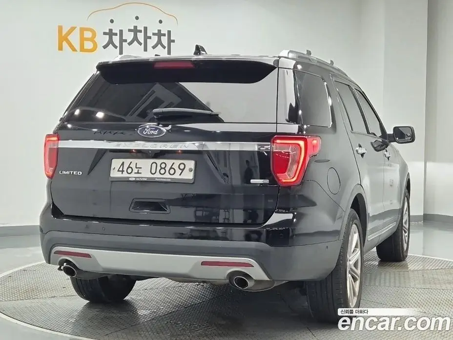 Ford Explorer 2016 2.3 автомат (гидро), фото 2 Ford Explorer 2016 2.3 автомат (гидро), фото 2
