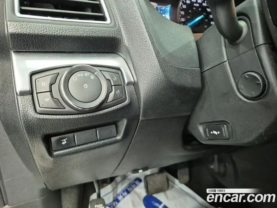 Ford Explorer 2016 2.3 автомат (гидро), фото 16 Ford Explorer 2016 2.3 автомат (гидро), фото 16