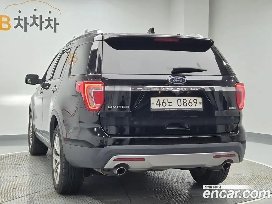Ford Explorer 2016 2.3 автомат (гидро), фото 4 Ford Explorer 2016 2.3 автомат (гидро), фото 4