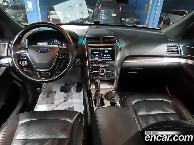 Ford Explorer 2016 2.3 автомат (гидро), миниатюра 8 Ford Explorer 2016 2.3 автомат (гидро), миниатюра 8