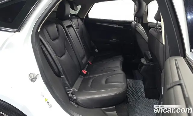 Ford Mondeo 2016 2.0 автомат (гидро), миниатюра 11
