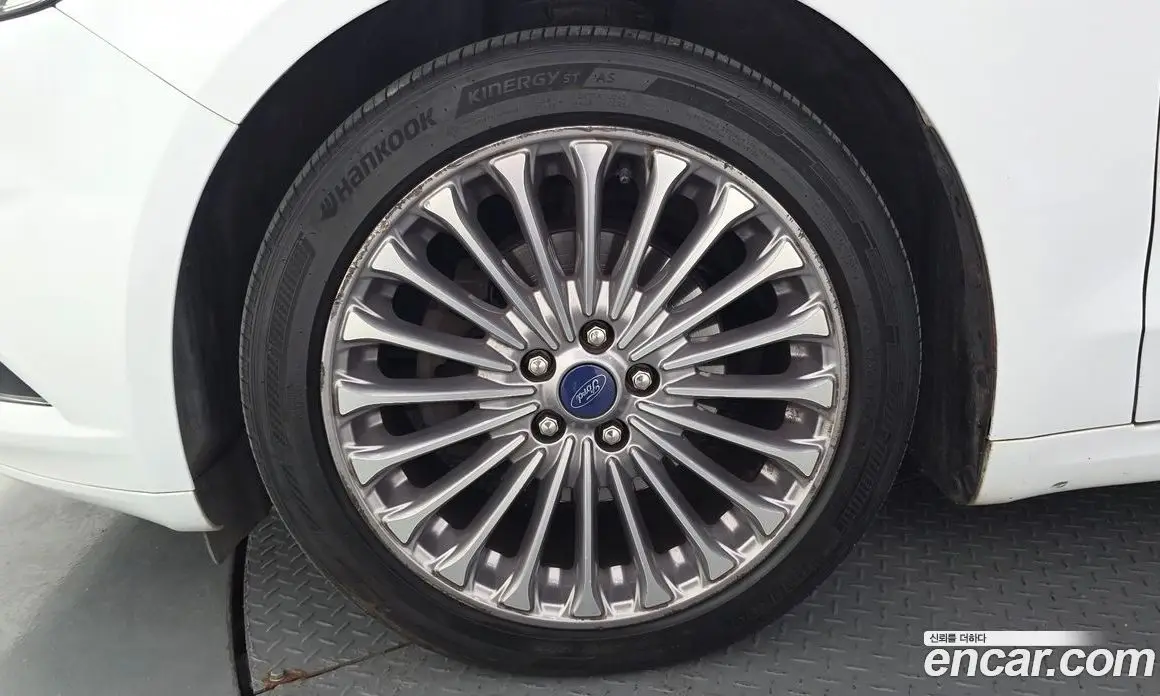 Ford Mondeo 2016 2.0 автомат (гидро), фото 5