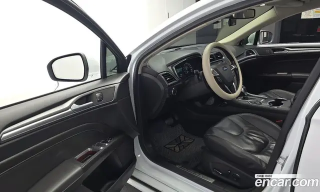 Ford Mondeo 2016 2.0 автомат (гидро), миниатюра 10