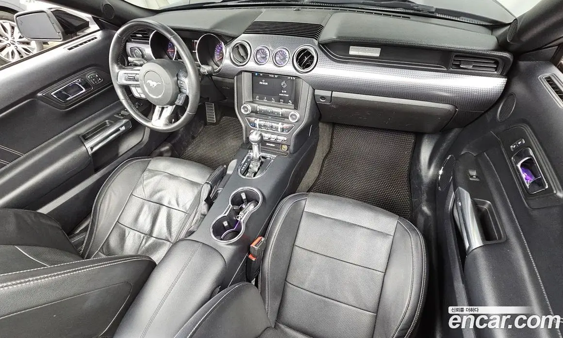 Ford Mustang 2017 2.3 автомат (гидро), фото 7