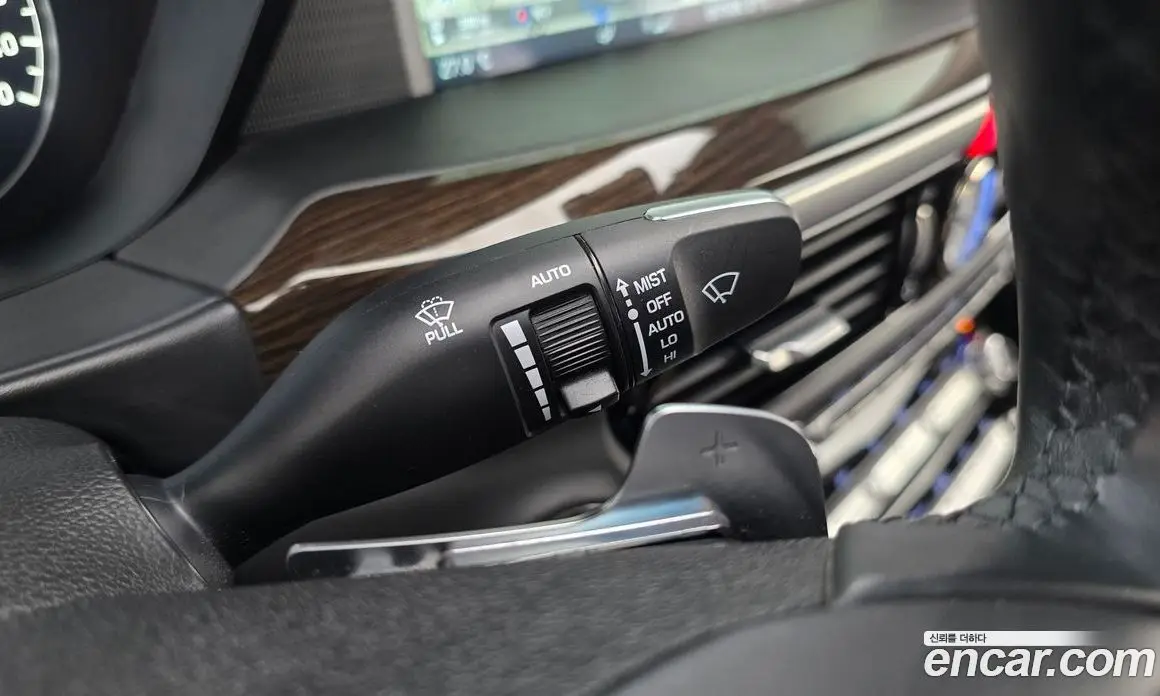Genesis EQ900 2016 3.8 автомат (гидро), фото 16 Genesis EQ900 2016 3.8 автомат (гидро), фото 16