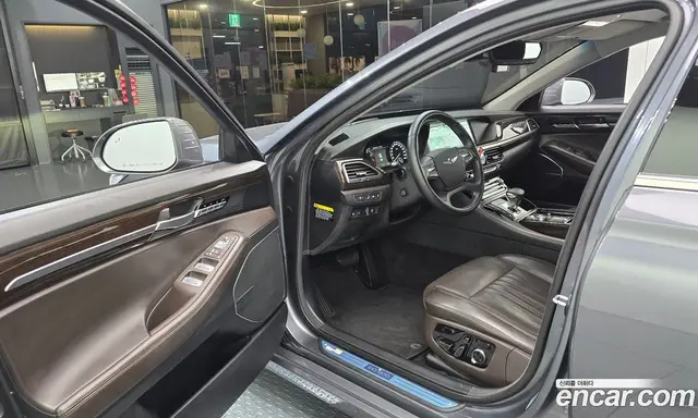 Genesis EQ900 2016 3.8 автомат (гидро), миниатюра 10 Genesis EQ900 2016 3.8 автомат (гидро), миниатюра 10