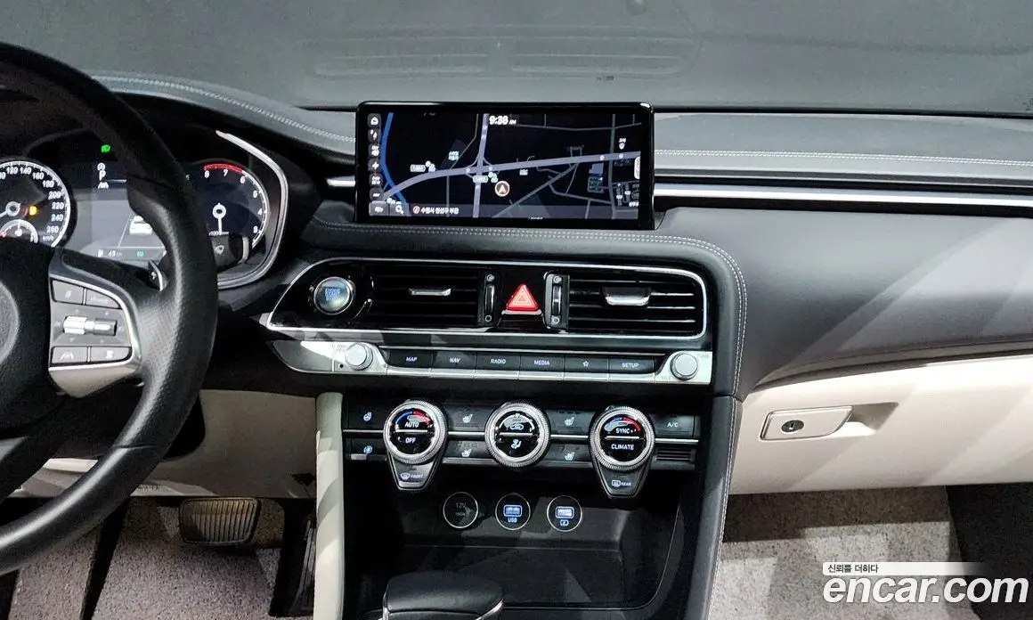 Genesis G70 2021 2.0 автомат (гидро), фото 14 Genesis G70 2021 2.0 автомат (гидро), фото 14
