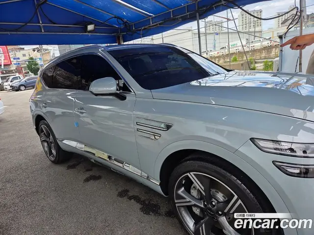 Genesis GV80, 2026, 3 300 км