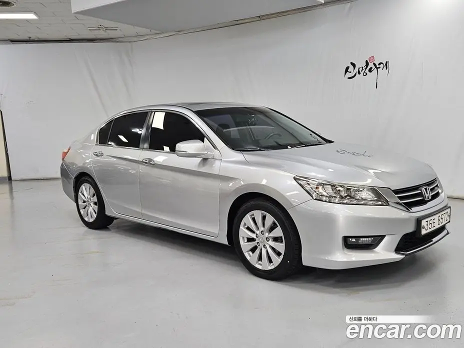 Honda Accord 2014 2.4 автомат (гидро), фото 3 Honda Accord 2014 2.4 автомат (гидро), фото 3