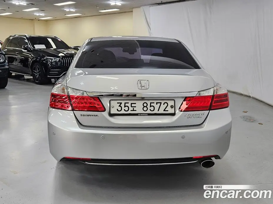 Honda Accord 2014 2.4 автомат (гидро), фото 5 Honda Accord 2014 2.4 автомат (гидро), фото 5