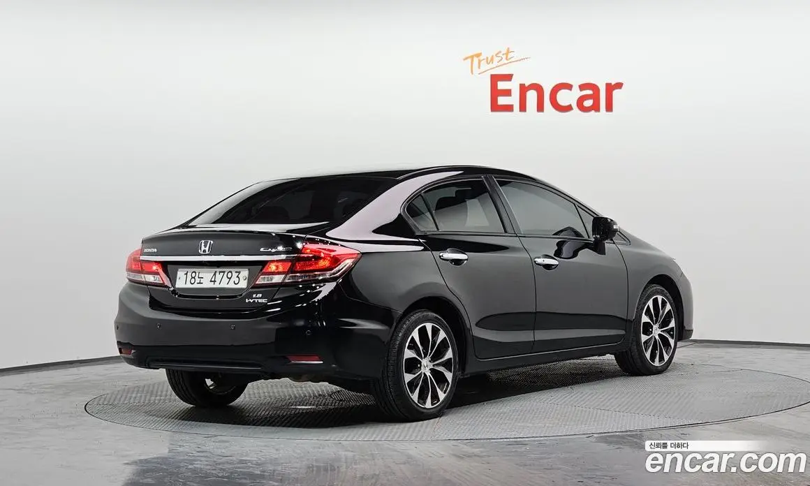 Honda Civic 2013 1.8 автомат (гидро), фото 2 Honda Civic 2013 1.8 автомат (гидро), фото 2