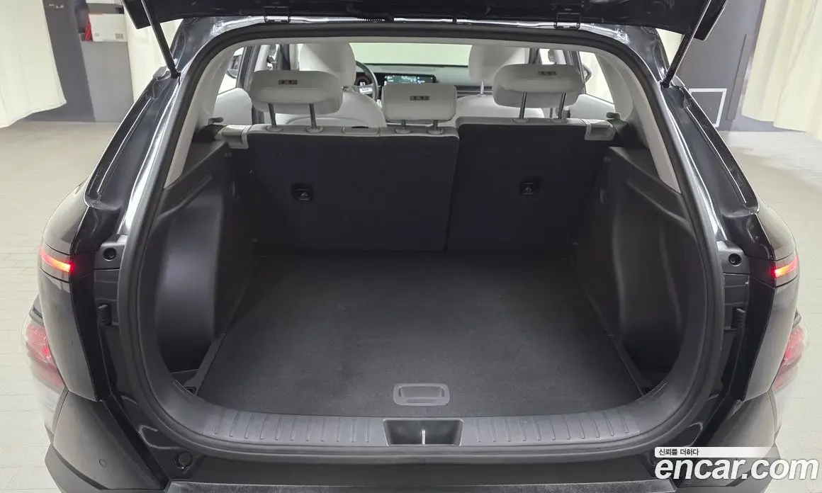 Hyundai Kona 2024 1.6 автомат (гидро), фото 17 Hyundai Kona 2024 1.6 автомат (гидро), фото 17