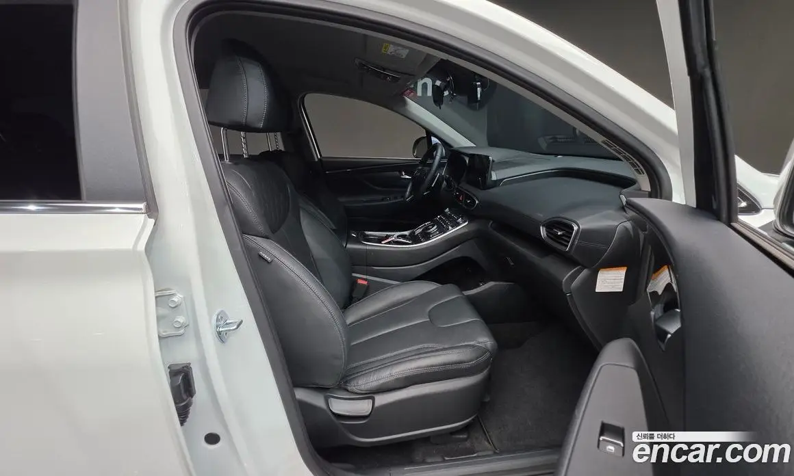Hyundai Santa Fe 2023 1.6 автомат (гидро), фото 10 Hyundai Santa Fe 2023 1.6 автомат (гидро), фото 10