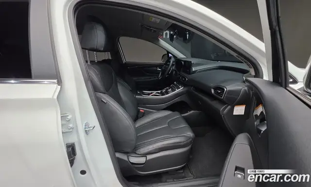 Hyundai Santa Fe 2023 1.6 автомат (гидро), миниатюра 10 Hyundai Santa Fe 2023 1.6 автомат (гидро), миниатюра 10