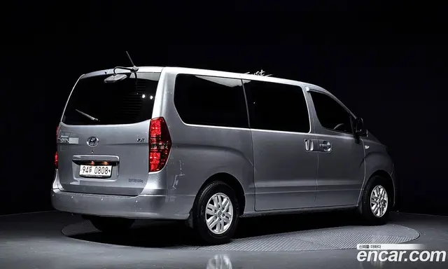 Hyundai Starex 2020 2.5 автомат (гидро), миниатюра 2