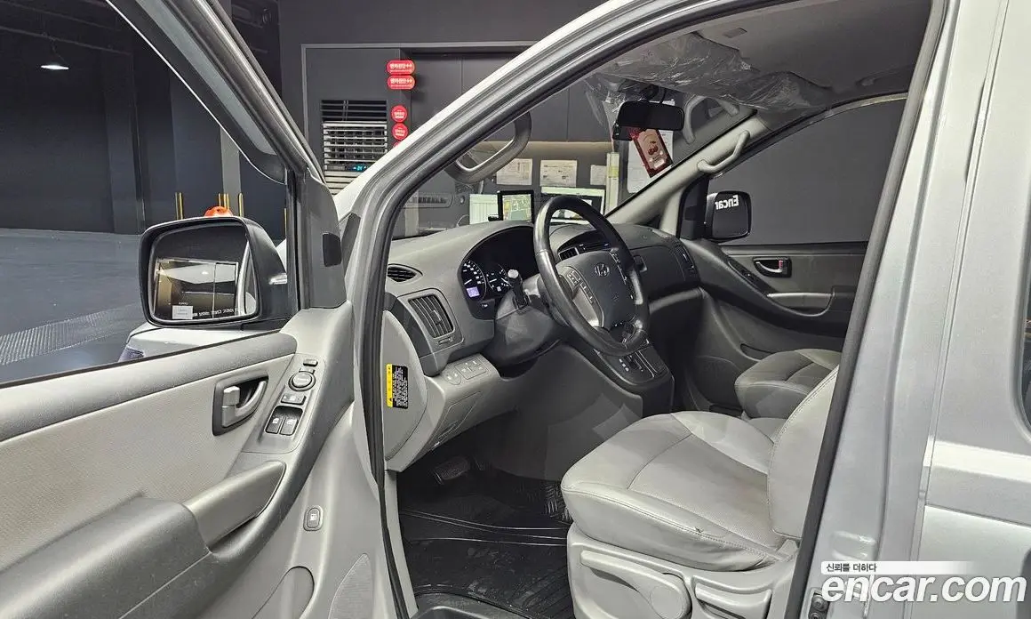 Hyundai Starex 2020 2.5 автомат (гидро), фото 10