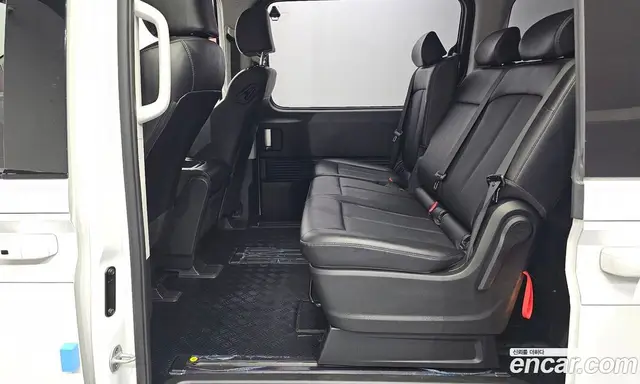 Hyundai Staria 2023 2.2 автомат (гидро), миниатюра 11