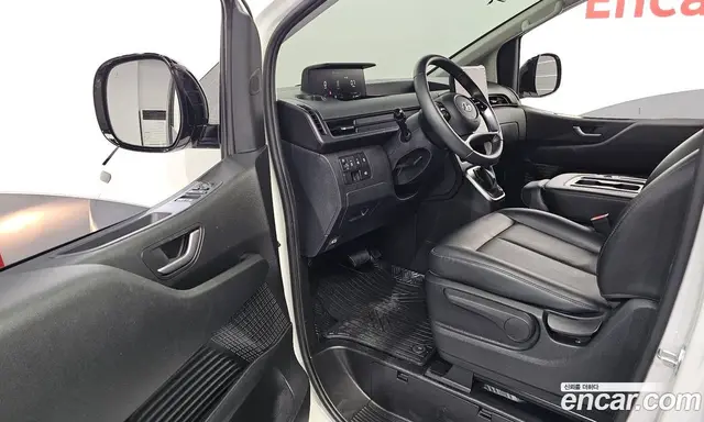 Hyundai Staria 2023 2.2 автомат (гидро), миниатюра 10