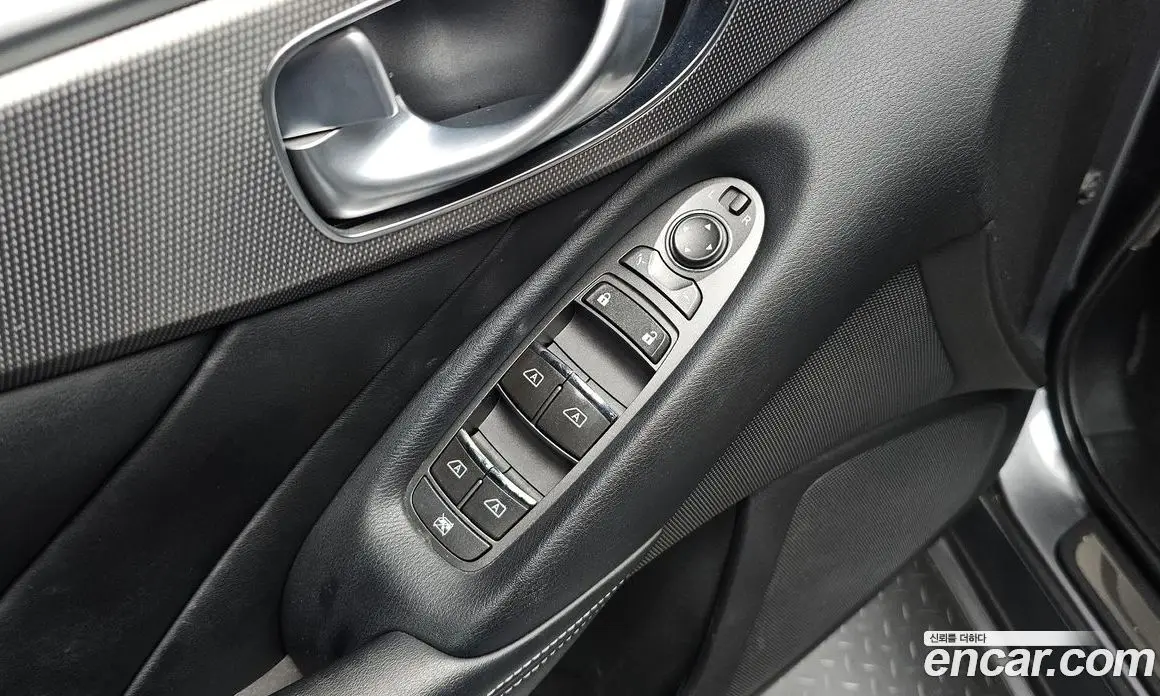 Infiniti Q50 2014 2.1 автомат (гидро), фото 18