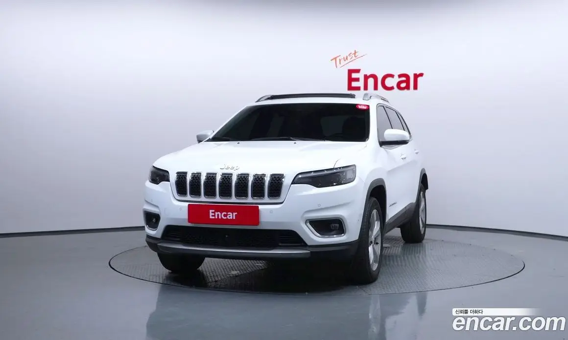 Jeep Cherokee 2021 2.4 автомат (гидро), фото 3 Jeep Cherokee 2021 2.4 автомат (гидро), фото 3