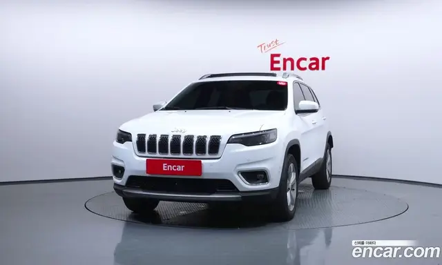 Jeep Cherokee 2021 2.4 автомат (гидро), миниатюра 3 Jeep Cherokee 2021 2.4 автомат (гидро), миниатюра 3