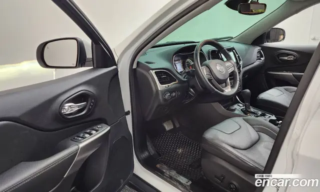 Jeep Cherokee 2021 2.4 автомат (гидро), миниатюра 10 Jeep Cherokee 2021 2.4 автомат (гидро), миниатюра 10