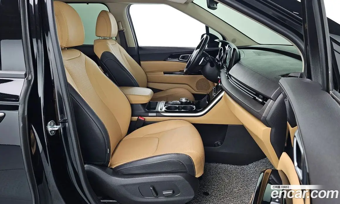 Kia Carnival 2022 2.2 автомат (гидро), фото 11