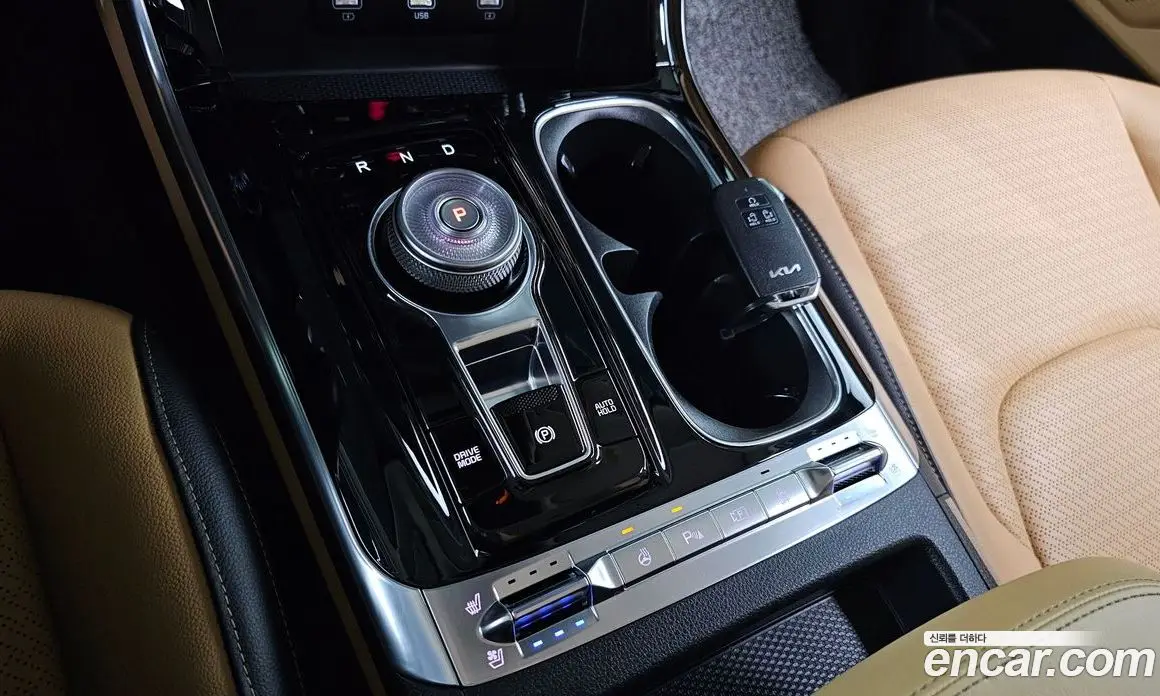Kia Carnival 2022 2.2 автомат (гидро), фото 9
