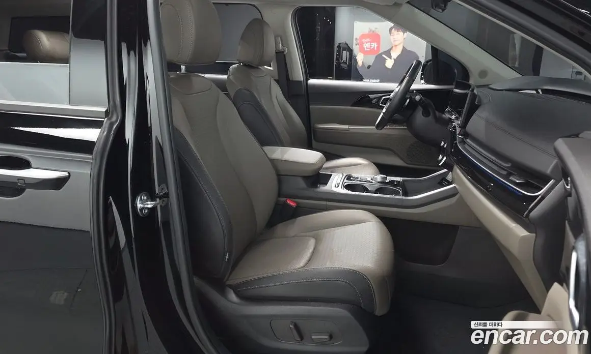 Kia Carnival 2025 2.2 автомат (гидро), фото 11 Kia Carnival 2025 2.2 автомат (гидро), фото 11