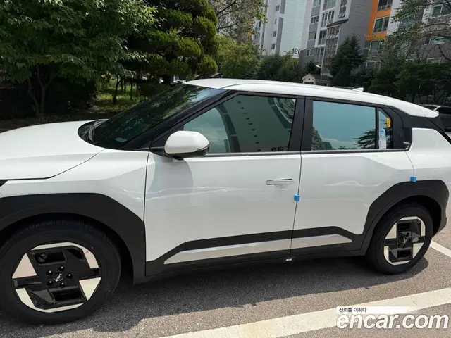 Kia EV3 2026 автомат (гидро), миниатюра 4 Kia EV3 2026 автомат (гидро), миниатюра 4