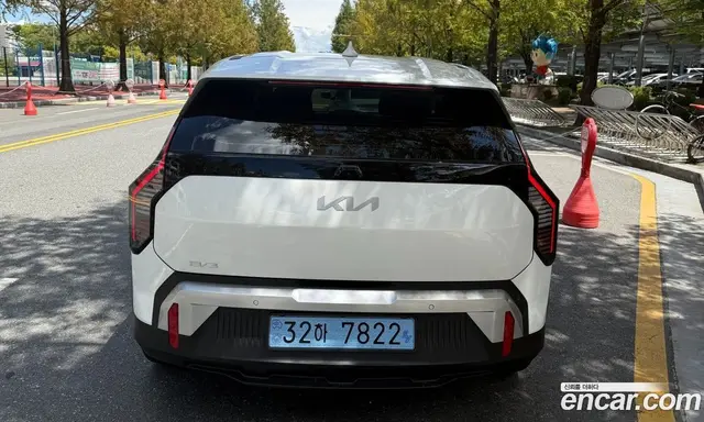 Kia EV3 2026 автомат (гидро), миниатюра 4