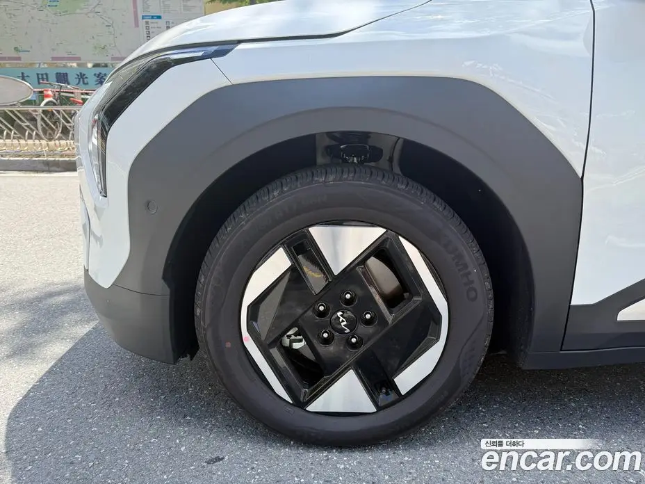 Kia EV3 2026 автомат (гидро), фото 5