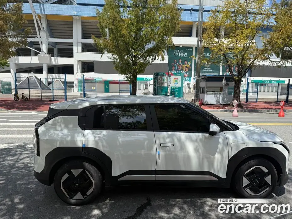 Kia EV3 2026 автомат (гидро), фото 10